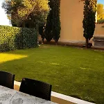 T2 Meuble A 300m De La * Saint-Raphael (Var)