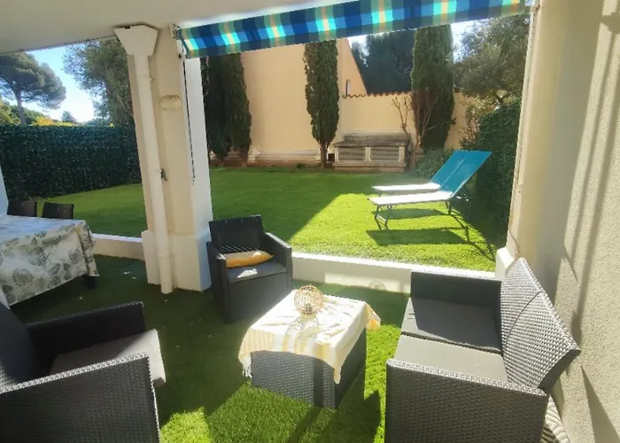 T2 Meuble A 300m De La *